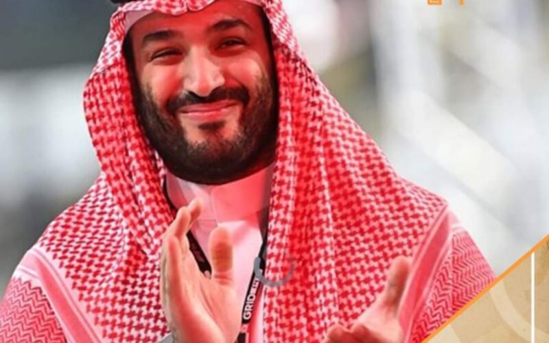 ناداه باسمه دون ألقاب.. مواطن سعودي يحرج الأمير محمد بن سلمان في لقاء رسمي والمفاجأة كيف كان رد فعل ولي العهد!؟ شاهد الفيديو