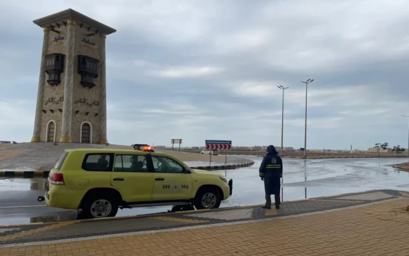 عاجل.. الأمطار والسيول تغرق هذه المناطق السعودية والدفاع المدني يدعو الجميع الى المغادرة فورآ!!