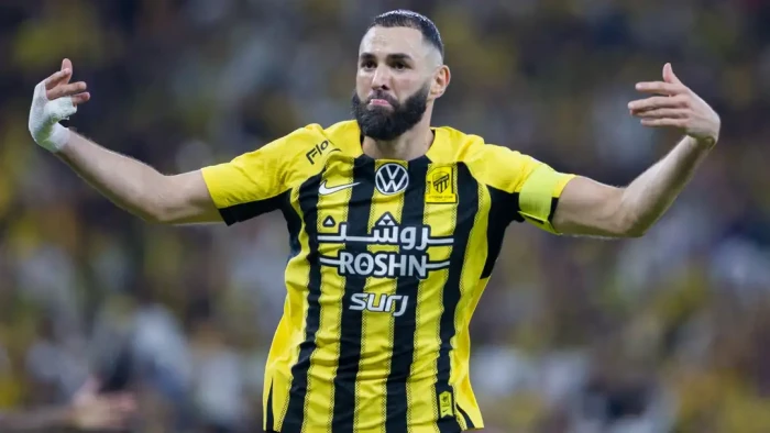 كريم بنزيما يغدر بنادي الاتحاد ويتخذ القرار الصادم!!